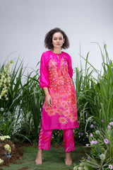 Mallika Singhania in Pink Wildflower Zar Kurta Set