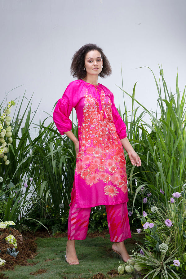 Mallika Singhania in Pink Wildflower Zar Kurta Set
