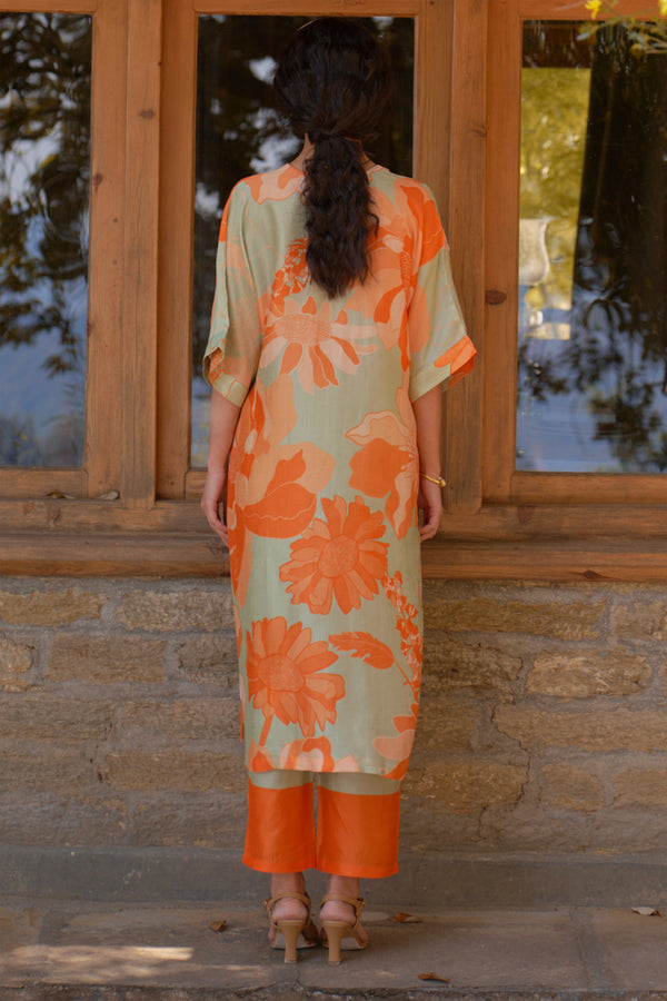Hanna Khan in Green And Orange Wildrose Tunic Set