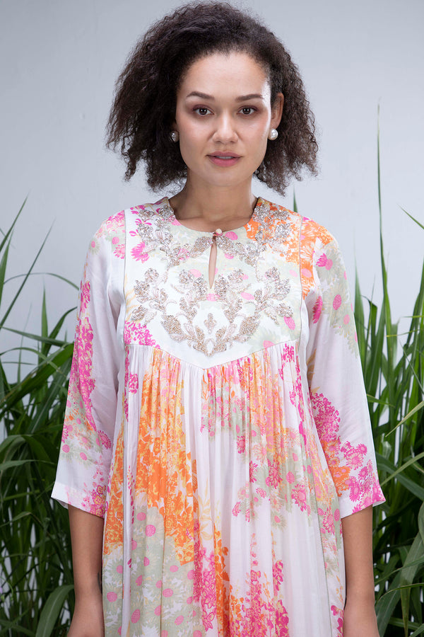 White Wildflower Zardozi Yoke Kurta set