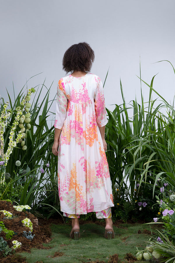 White Wildflower Zardozi Yoke Kurta set