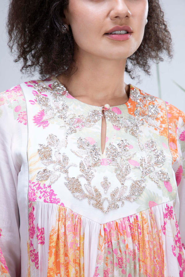 White Wildflower Zardozi Yoke Kurta set