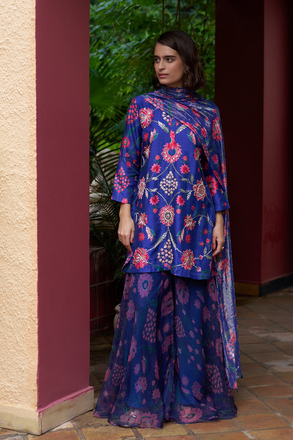 Azalea Highlight Sharara