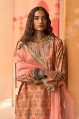 Gul Naksh Silk Kurta Set