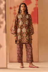 Mehrun Buta Silk Kurta Set
