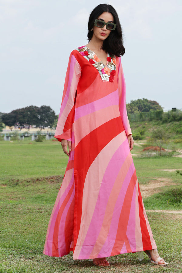Wavy Pink Maxi Kaftan