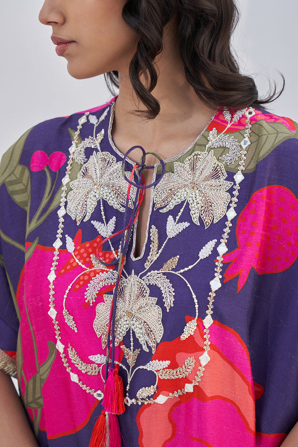 Mallika singhania in Tailsman