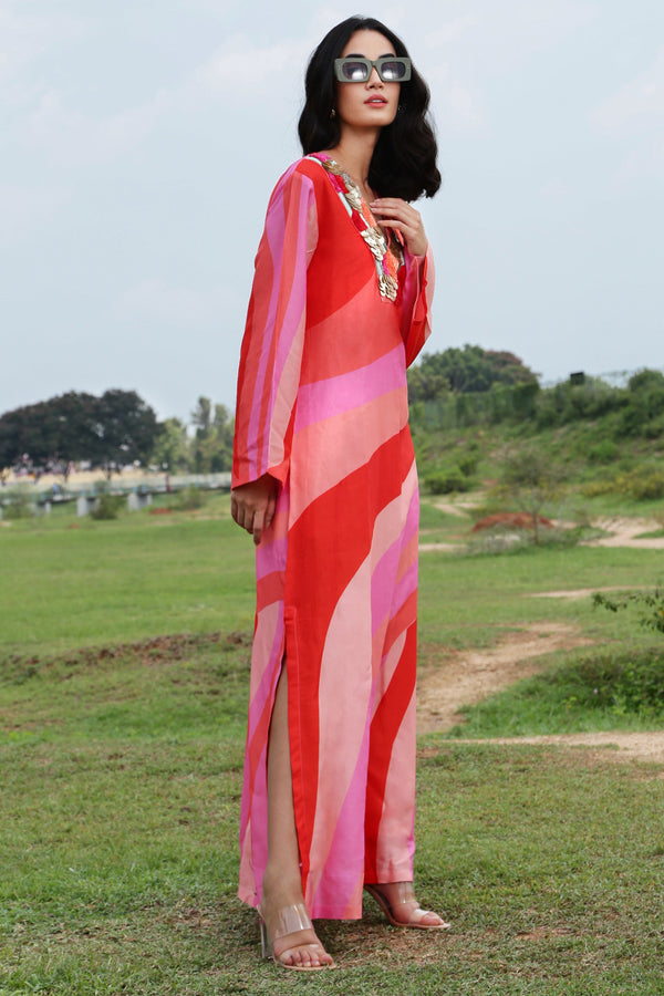 Wavy Pink Maxi Kaftan